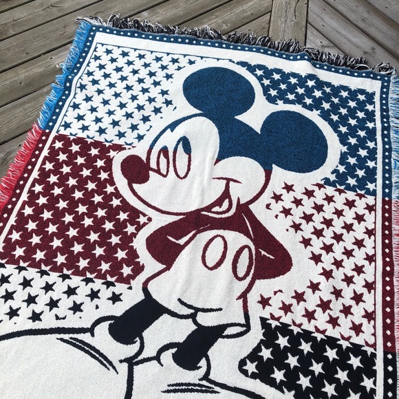 Mickey Mouse Reversible Blanket Woven Fringe Throw Disney Stars Stripes - Picture 3 of 10